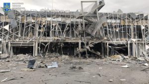 Имущество из аэропорта Запорожья вывозят: в горсовете объяснили причину