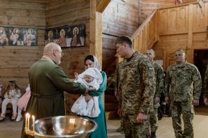 На Хортиці охрестили сина прикордонника (ФОТО)