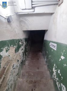 Змусили через суд: у Запоріжжі відремонтували ще одне укриття (ФОТО)