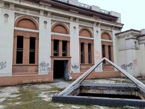 Заброшенное памятное здание может вернуться в собственность города: какое именно