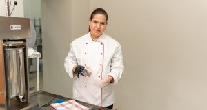 Ветеранка відкрила крамницю з продукцією власної ферми у Запоріжжі