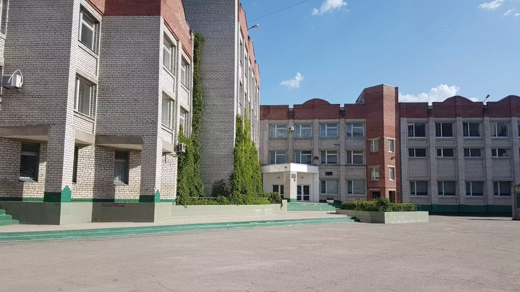 У Запоріжжі без обговорення призначили нового директора гімназії №107