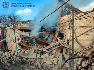 Росіяни атакували Малокатеринівку: одна людина загинула, ще двоє поранені