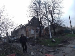 Росіяни знищили відділення «Укрпошти» в Малокатеринівці (ФОТО)