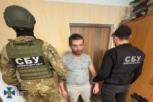 Запорізький TikTok-блогер “зливав” координати мобільних блокпостів