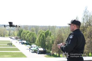 В Запорожье аэропатруль нашел потерявшегося ребенка (ВИДЕО)