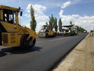 Ремонт за 108 мільйонів: на Запоріжжі оновлять частину траси Харків — Сімферополь (тендер)