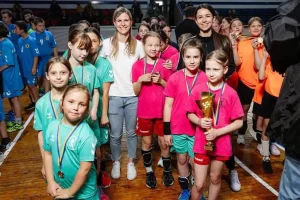 У Запоріжжі завершився обласний чемпіонат з гандболу: назвали переможців серед юнаків і дівчат