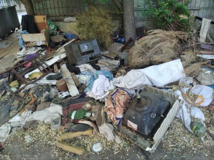 у Запоріжжі виявили стихійне сміттєзвалище