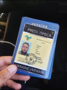 Чоловік видав себе за журналіста із фейковою печаткою Запорізької міськради: коментар відомства