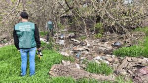 У Запоріжжі біля річки Суха Московка виявили незаконне сміттєзвалище