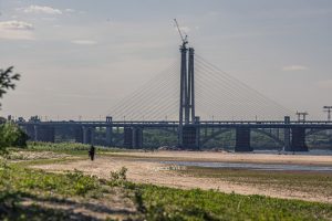 Вантовый мост в Запорожье будет работать с ограничениями: подробности