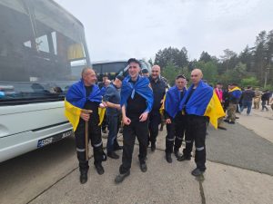 Третій день масштабного обміну: з полону повернулись оборонці Запоріжжя