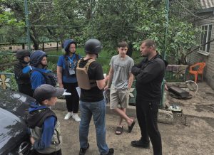 Із Магдалинівки евакуюють дітей разом із батьками: відомо, куди саме