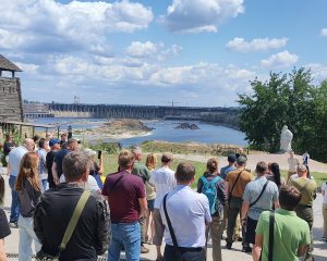 На Хортиці відкрили пам’ятний знак запорізькому захиснику і досліднику