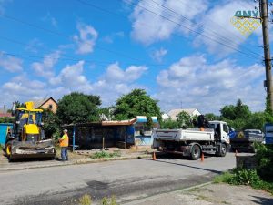 У Запоріжжі знесли МАФ, встановлений без дозволу (ФОТО)