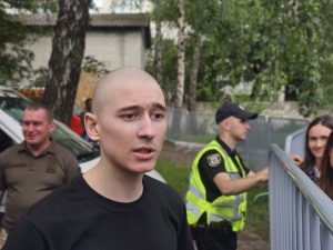 Звільненого з полону військового із Запорізької області ніхто не зустрів