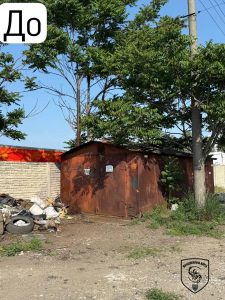 В Запорожье демонтировали незаконный гараж с мусором (ФОТО)