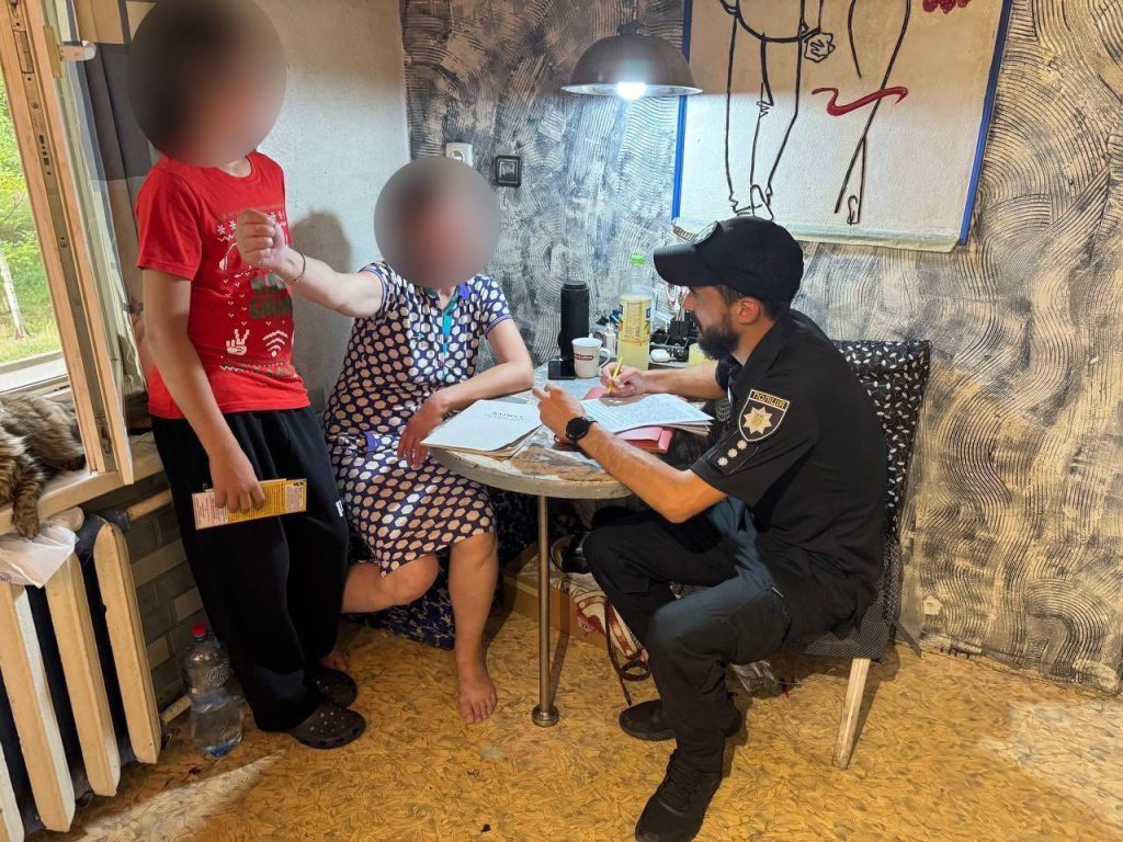 У Запоріжжі з вантажного вагона зняли двох дітей — їм загрожувала смертельна небезпека