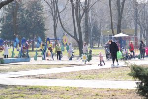 +70°C на дитмайданчику: у Запоріжжі дослідили, які зони найсильніше нагріваються