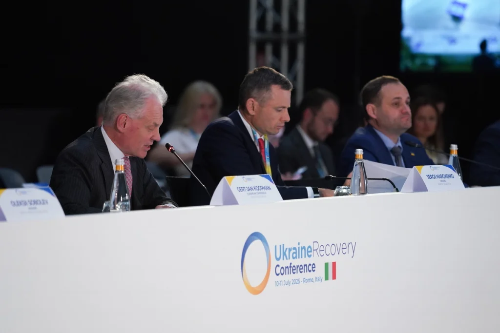 Конференція з питань відновлення України. Фото: Прем'єр-міністр України Денис Шмигаль у X (Twitter)