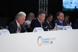 Без медіа не буде відбудови: журналісти вимагають уваги до незалежної преси