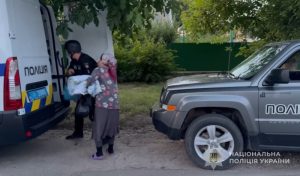Поліція евакуювала 14 людей із прифронтових районів Запорізької області