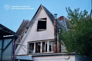 Гроші на ремонт після обстрілів: у Запоріжжі виплатять від 5 до 15 тисяч гривень