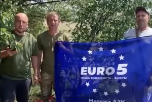 EURO 5 передала вогнегасники запорізьким тероборонівцям