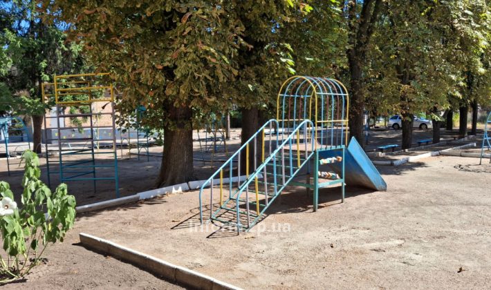 «Мягкие окна» и новый формат: в Запорожье восстановили поврежденный после обстрела детсад (ФОТО)