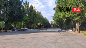 У центрі Запоріжжя облаштовують Алею пам’яті полеглих Героїв (ФОТО)
