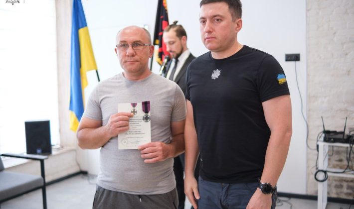 В Запорожье наградили военных 55-й бригады, освобождённых из плена