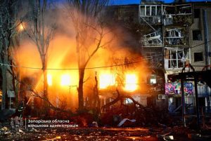 Росія нанесла понад 12 ударів по Запоріжжю: які наслідки (ФОТО)