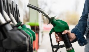 Незаконная продажа горючего: в Запорожье разоблачили шесть автозаправок