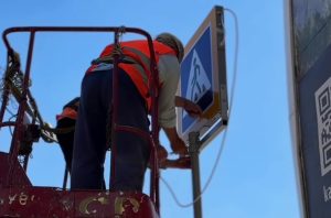 У Запоріжжі встановили нові світлові знаки на пішохідних переходах