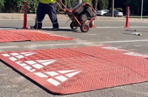 Третя “берлінська подушка”: у Запоріжжі облаштували сповільнювач руху