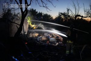 Россияне ударили по предприятию: массированная атака на Запорожье (ОБНОВЛЯЕТСЯ)