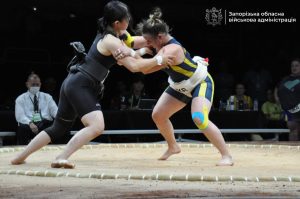 Спортсменка з Василівки виграла «золото» чемпіонату світу з сумо