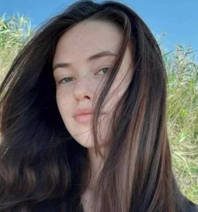 Відомо, в яких умовах утримують полонену журналістку з Мелітополя Яну Суворову