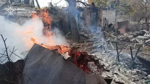 У Запорізькій області гасили пожежу після обстрілу: де саме