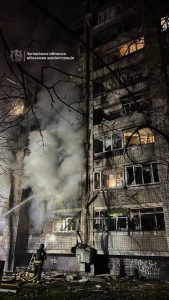 Город в огне: россияне атаковали Запорожье БпЛА, есть пострадавшие