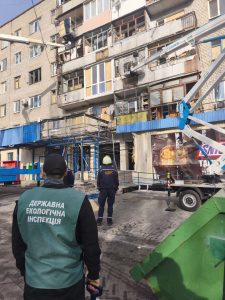 Після удару по Запоріжжю екологи виявили засмічену ділянку на 300 м²