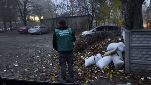 Сміття на 12 м²: у Запоріжжі виявили два стихійні сміттєзвалища (ФОТО)