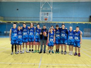 EURO 5 передала нову сучасну форму юним баскетболістам Запоріжжя