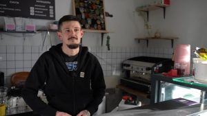 Запорізького ветерана, звільненого з полону, побили в Києві, – Суспільне