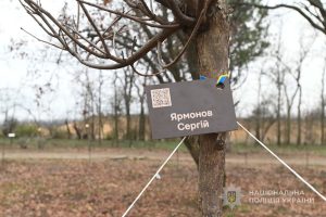 До Дня ЗСУ на Хортиці висадили нові дерева пам’яті (ФОТО)