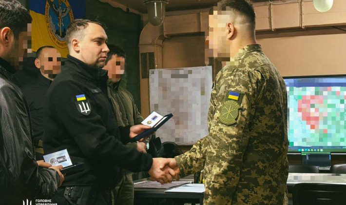 В Запорожской области Буданов наградил военнослужащих (ФОТО)