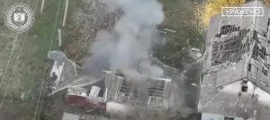 FPV-дрони запорізьких прикордонників знищили укриття та живу силу росіян (ВІДЕО)