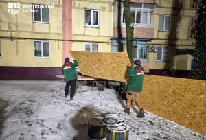 Які наслідки російського обстрілу в Хортицькому районі (ФОТО)