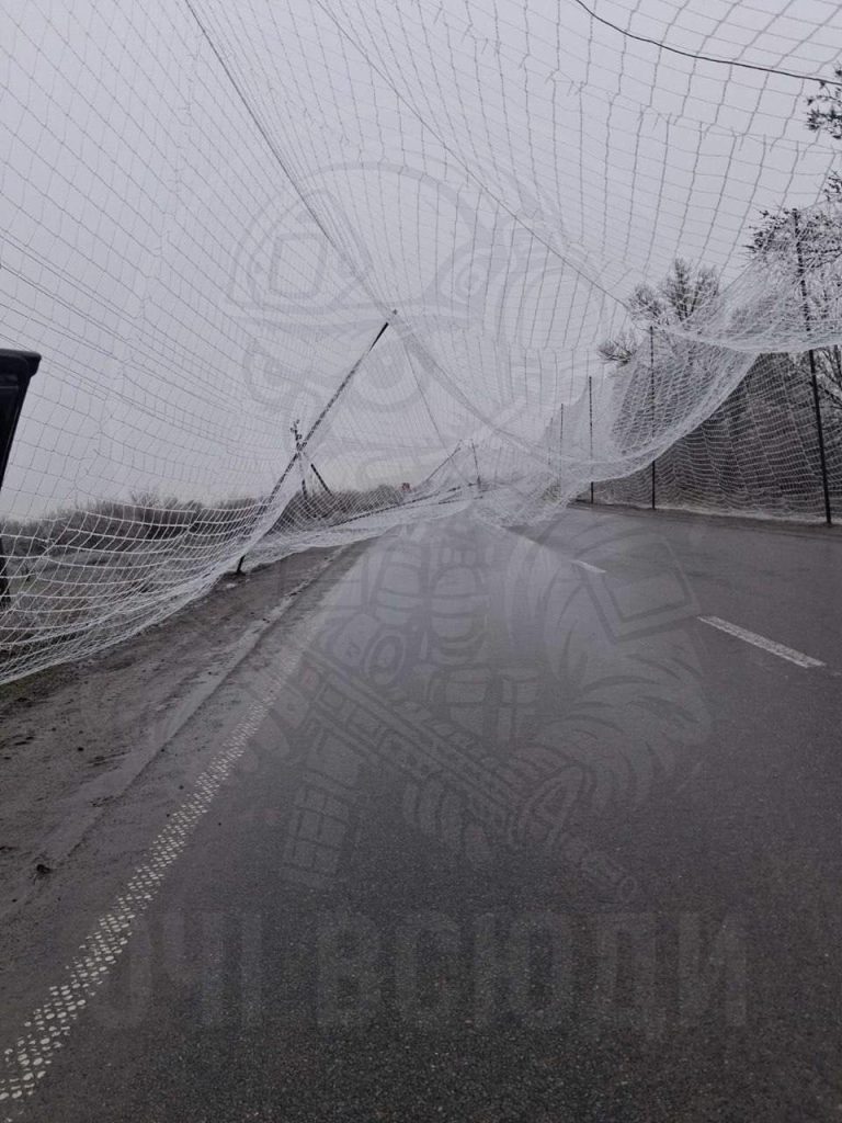 На Запорізькому напрямку пошкоджено антидронову сітку